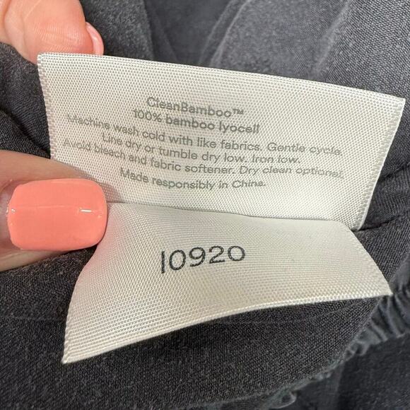 Ettitude | Long Sleeve Pajama Set | Gray/White | Medium - Picture 11 of 16